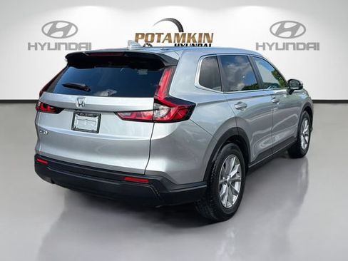 Used 2025 Honda CR-V EX image 5