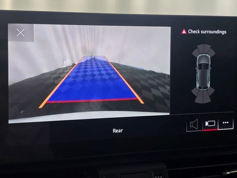 Used 2022 Audi Q5 2.0T Premium w/ Convenience Package image 46