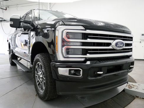 Used 2024 Ford F250 Limited w/ FX4 Off-Road Package AWD/4WD image 45