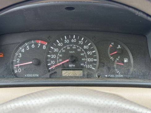 Used 2003 Toyota Corolla CE image 17