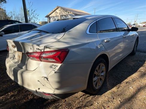 Used 2021 Chevrolet Malibu LT image 9
