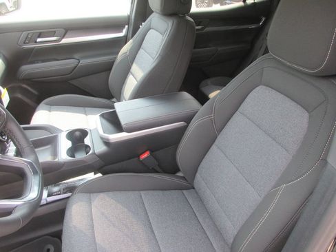 New 2027 GMC Terrain Elevation w/ Black Edition FWD image 11