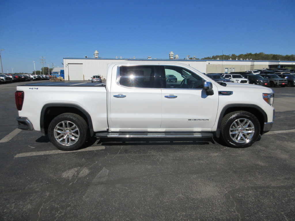 Used 2019 GMC Sierra 1500 SLT w/ SLT Premium Plus Package AWD/4WD image 2