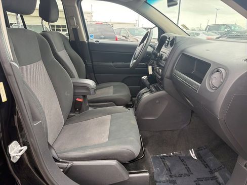Used 2013 Jeep Compass Sport image 27