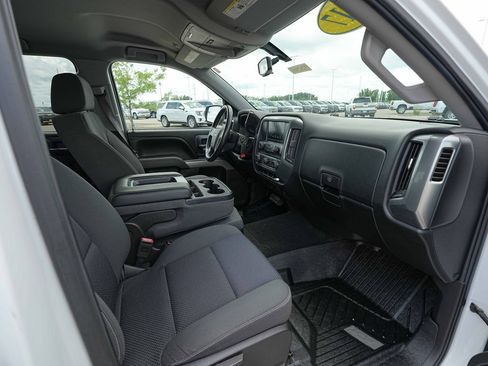 Used 2017 Chevrolet Silverado 1500 LT w/ All Star Edition AWD/4WD image 17