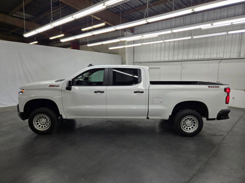 Used 2020 Chevrolet Silverado 1500 LT Trail Boss AWD/4WD image 2