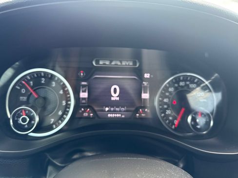 Used 2022 RAM 1500 Big Horn AWD/4WD image 19