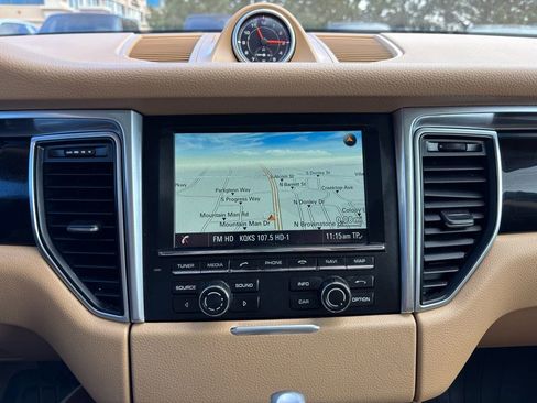 Used 2016 Porsche Macan S AWD/4WD image 32