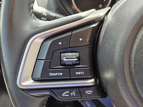 Used 2020 Subaru Forester Premium image 28