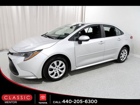 Certified 2026 Toyota Corolla LE image 3