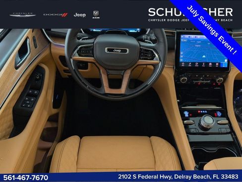 New 2025 Jeep Grand Cherokee Summit AWD/4WD image 8
