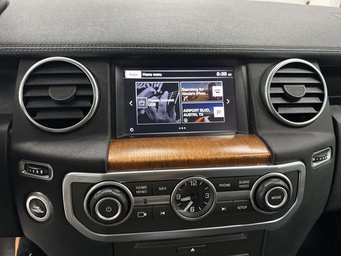 Used 2016 Land Rover LR4 HSE image 13