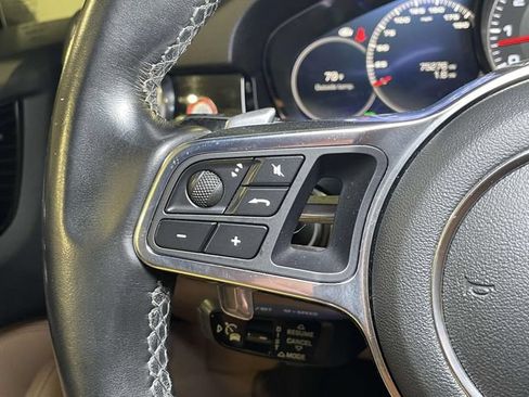 Used 2019 Porsche Cayenne S AWD/4WD image 40