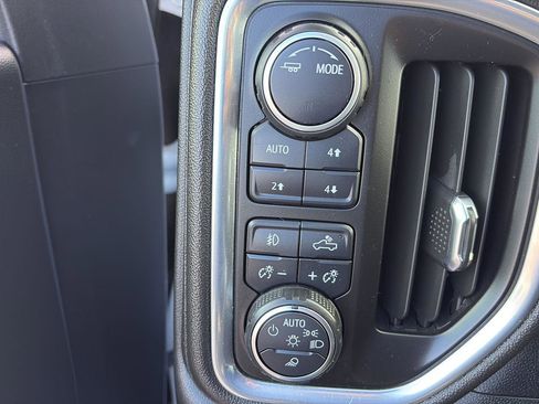 Used 2022 Chevrolet Silverado 1500 LTZ w/ LTZ Premium Package image 22