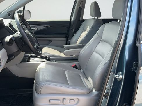 Used 2019 Honda Pilot Elite image 17