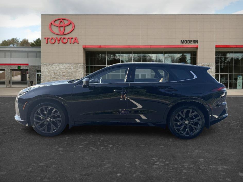 Certified 2025 Toyota Crown Signia w/ Advanced Technology Package AWD/4WD image 4