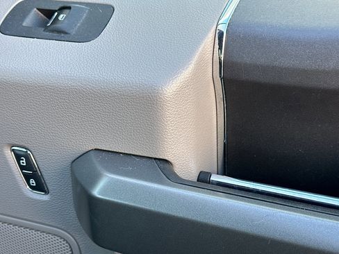 Used 2016 Ford F150 XLT image 21