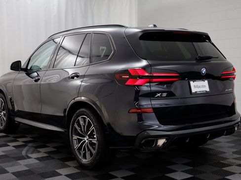 New 2026 BMW X5 xDrive50e w/ M Sport Package AWD/4WD image 15