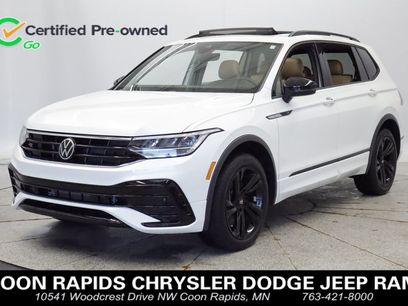 Used 2023 Volkswagen Tiguan SE R-Line