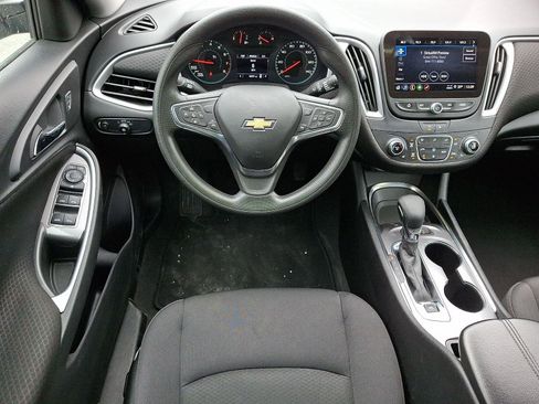 Used 2024 Chevrolet Malibu LT FWD image 12