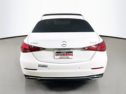 Used 2022 Mercedes-Benz C 300 4MATIC Sedan w/ Pinnacle Trim Package image 6
