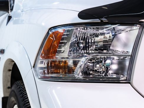 Used 2018 RAM 1500 Outdoorsman image 11