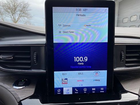 Certified 2021 Ford Explorer Platinum w/ Equipment Group 601A image 46