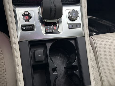 Used 2023 Jaguar F-PACE S AWD/4WD image 17