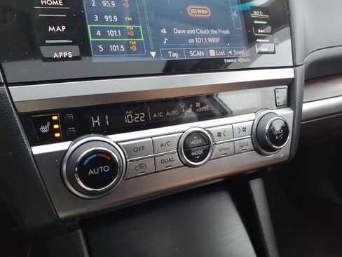 Used 2017 Subaru Outback 2.5i Touring image 20