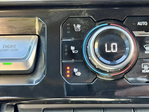 Used 2024 GMC Sierra 2500 Denali w/ Technology Package image 23