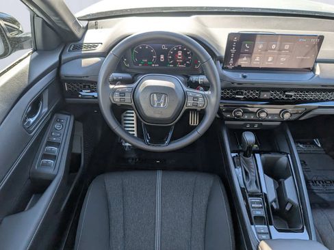 Certified 2025 Honda Accord Sport image 15