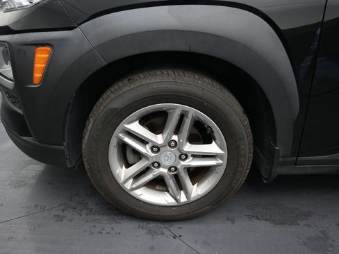 Used 2018 Hyundai Kona SE image 9