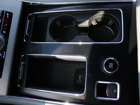 Used 2021 Lincoln Aviator Reserve w/ Equipment Group 201A image 28