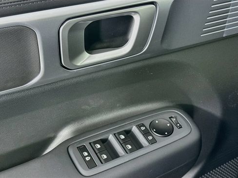 Used 2026 Hyundai Santa Fe SE FWD image 18