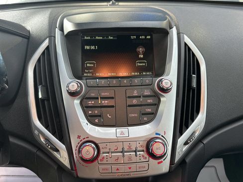 Used 2017 GMC Terrain SLE image 29