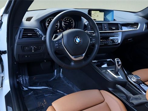 Used 2018 BMW 230i Coupe image 16