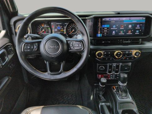 Used 2025 Jeep Wrangler Unlimited Rubicon 392 AWD/4WD image 19