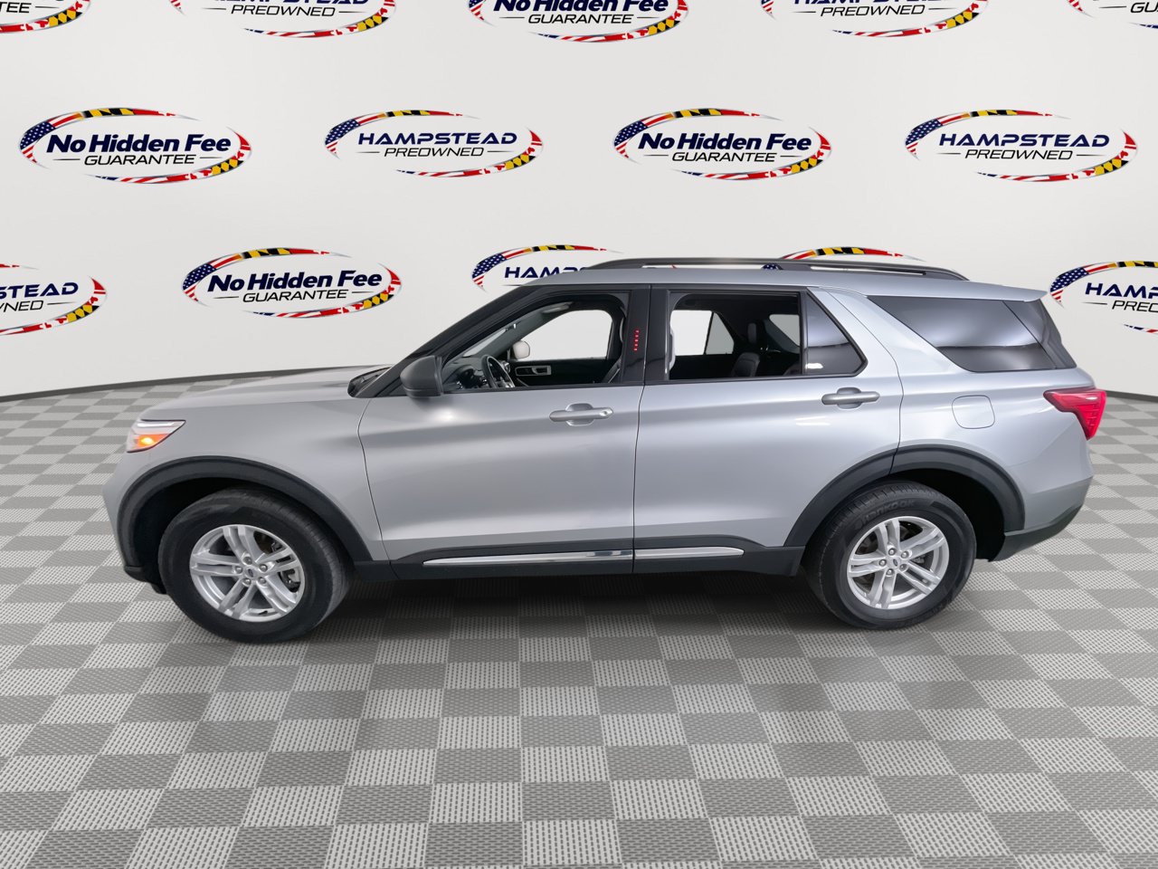 Used 2022 Ford Explorer XLT w/ Equipment Group 202A AWD/4WD image 6