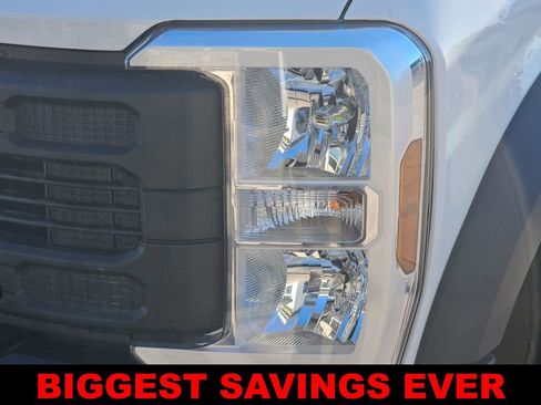 New 2025 Ford F550 2WD Regular Cab Super Duty image 33