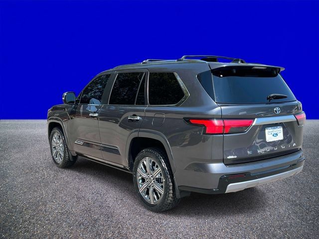 Used 2024 Toyota Sequoia Capstone AWD/4WD image 5