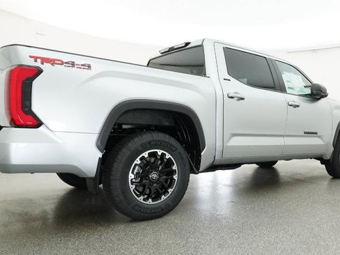 New 2026 Toyota Tundra SR5 AWD/4WD image 28