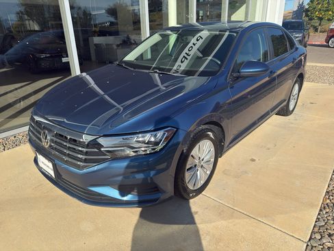 Used 2019 Volkswagen Jetta S image 1