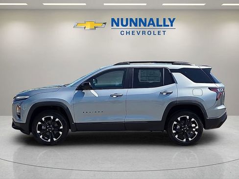 New 2026 Chevrolet Equinox RS w/ Convenience Package III FWD image 2