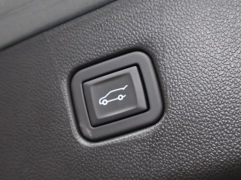 Used 2023 Chevrolet Blazer RS w/ Driver Confidence II Package AWD/4WD image 28
