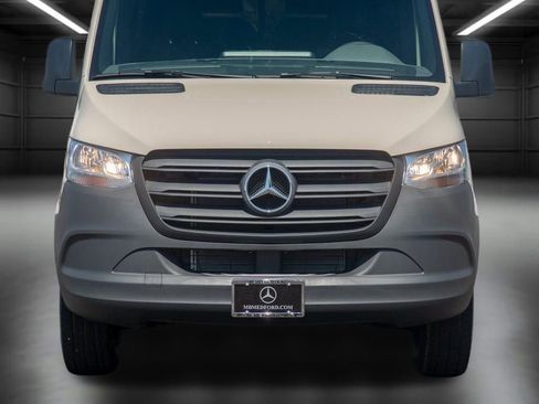Used 2024 Mercedes-Benz Sprinter 144 Cargo image 13