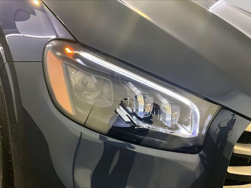 New 2026 Mercedes-Benz GLS 450 4MATIC image 16