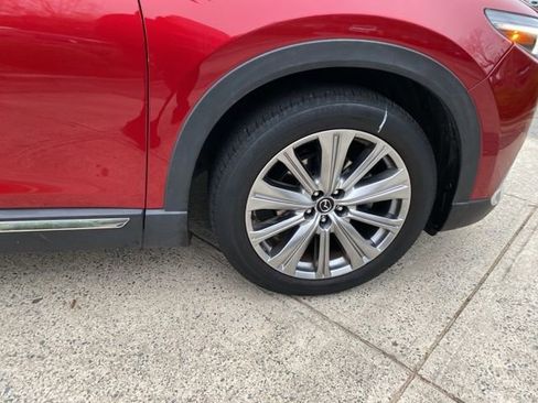 Used 2021 MAZDA CX-9 Signature image 11