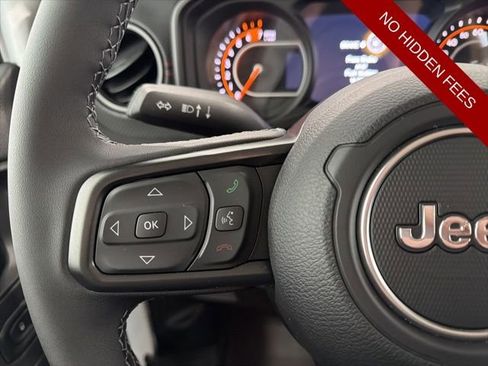 New 2026 Jeep Wrangler Unlimited Rubicon AWD/4WD image 11
