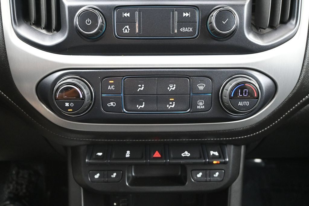 Used 2020 GMC Canyon SLT w/ Trailering Package AWD/4WD image 18