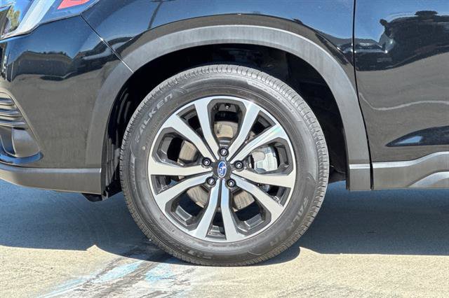 Used 2024 Subaru Forester Limited AWD/4WD image 33